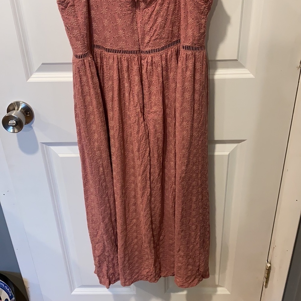 H&M Eyelet Spaghetti Strap MIDI Dress EUC - Picture 9 of 16